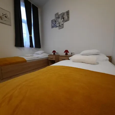 Apartment Orchidea Apartmanhaz